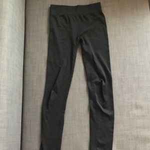 Thick black leggings M